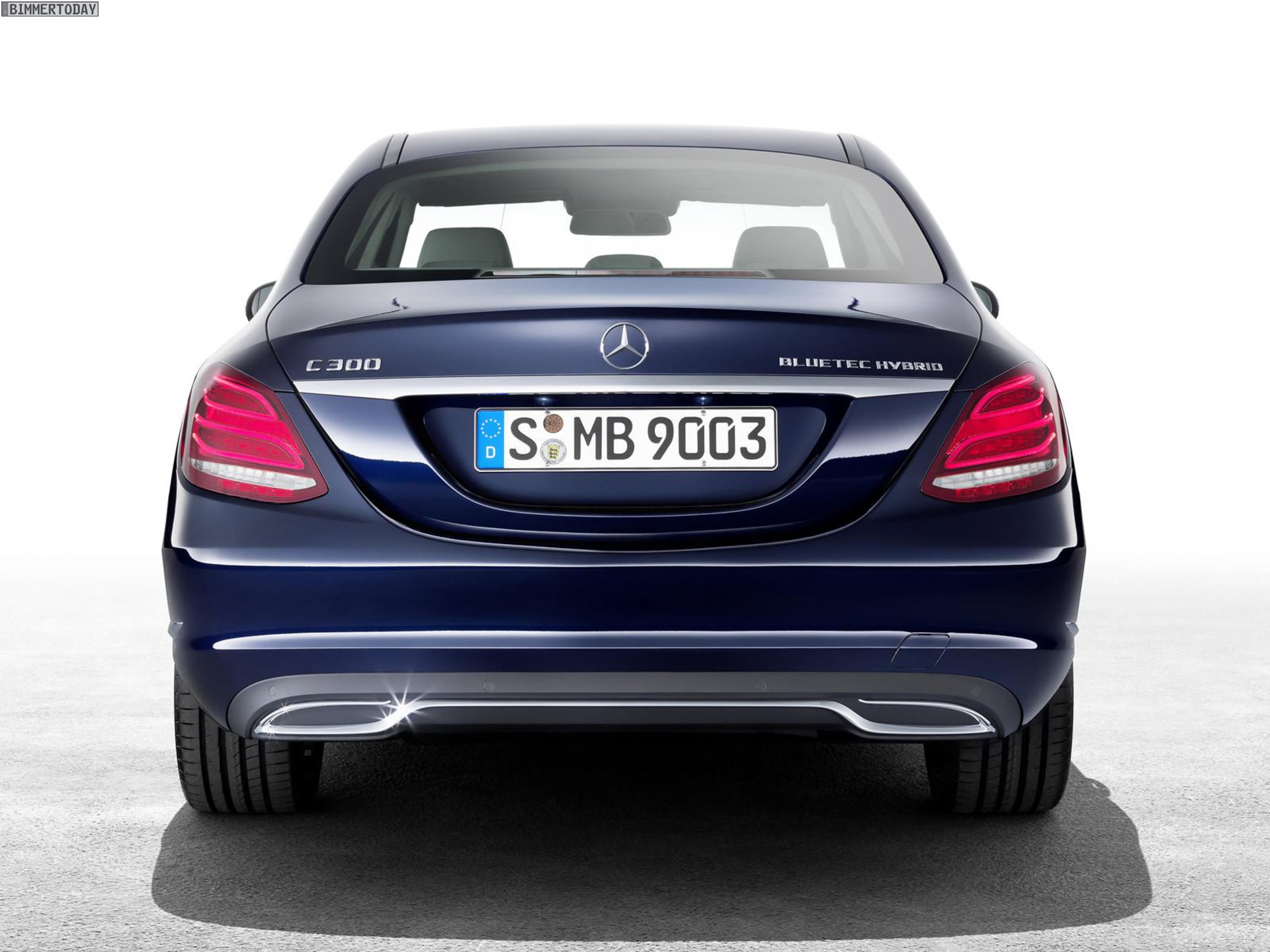 Mercedes-Benz-C-Klasse-Exclusive-Line-2014-05.jpg