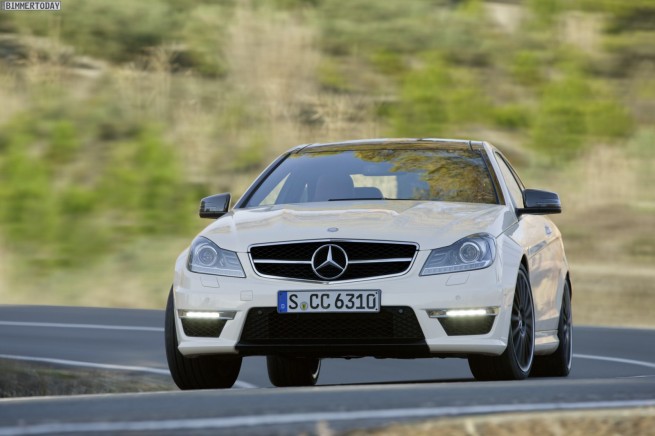 Mercedes-Benz-C63-AMG-Coupé-21