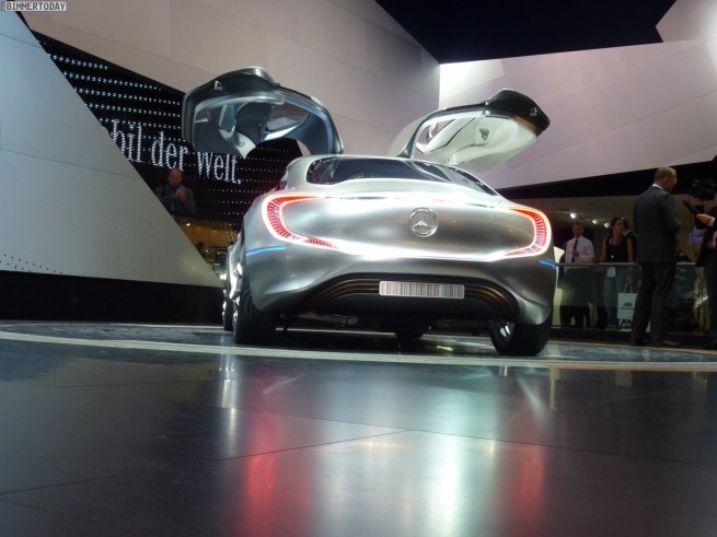 Mercedes-Benz-F125-IAA-2011-08