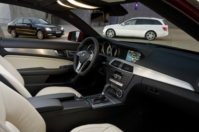 Mercedes-C-Klasse-Interieur-MJ2011-01 Mercedes-C-Klasse-Interieur-MJ2011-01