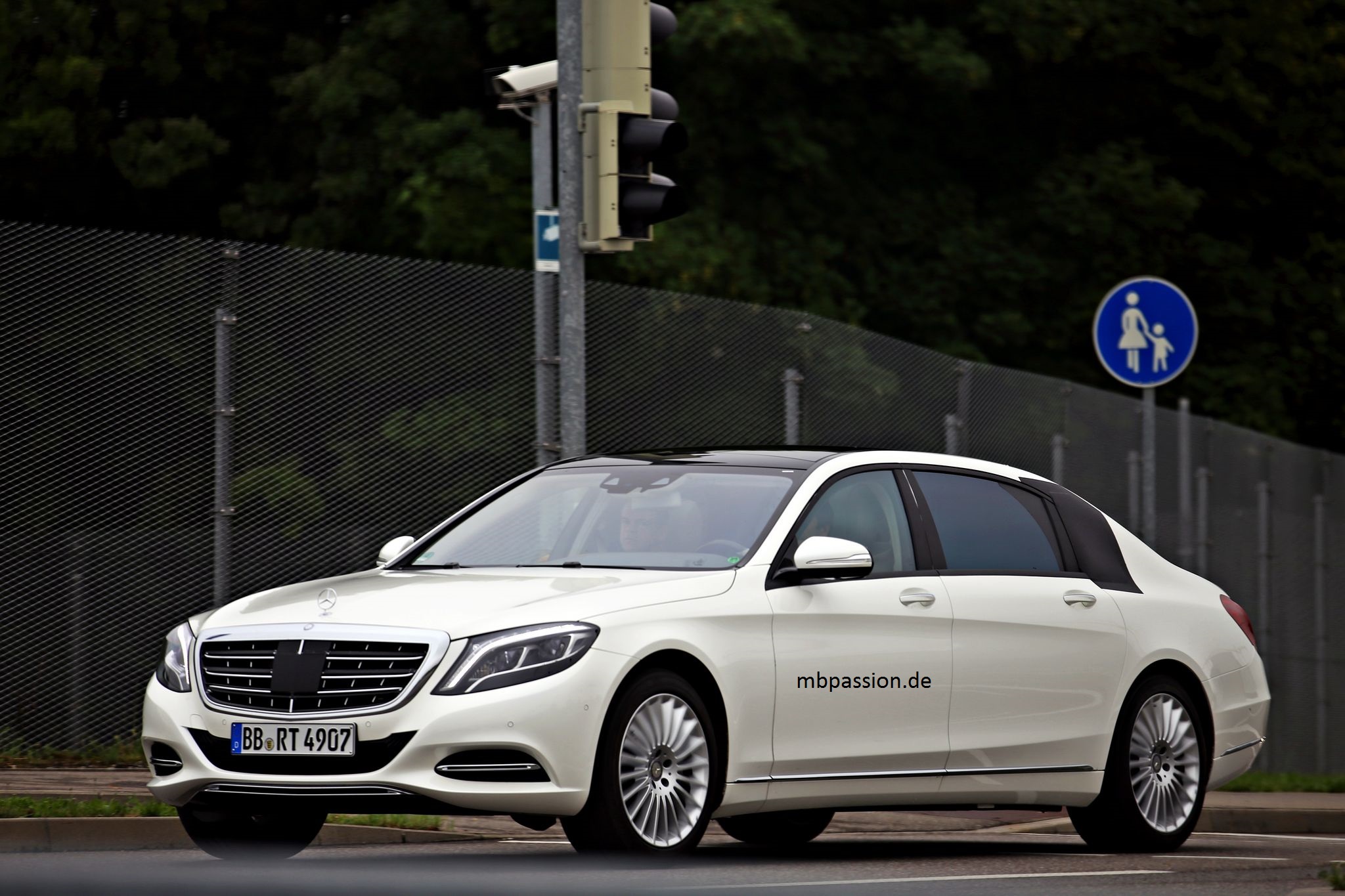 Mercedes Benz S Klasse Maybach Ausstattungsvarianten Mercedes Benz S Klasse Maybach Ausstattungsvarianten