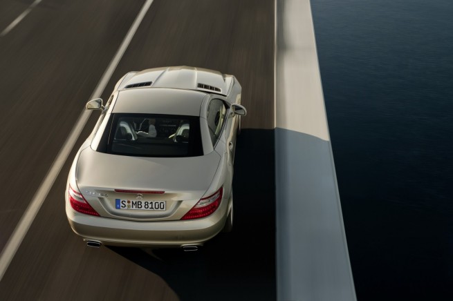 Mercedes-SLK-Roadster-R172-11