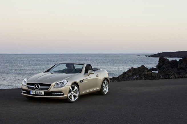 Mercedes-SLK-Roadster-R172-16
