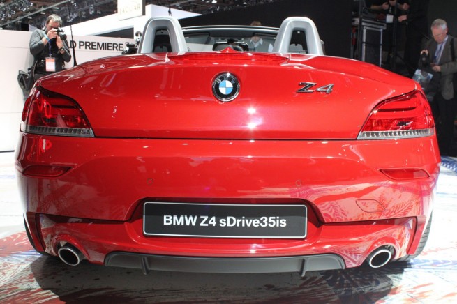 NAIAS-BMW-Z4-sDrive35is-13