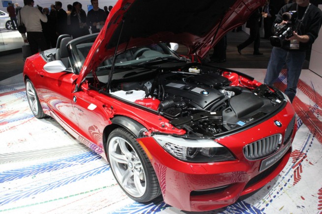 NAIAS-BMW-Z4-sDrive35is-15
