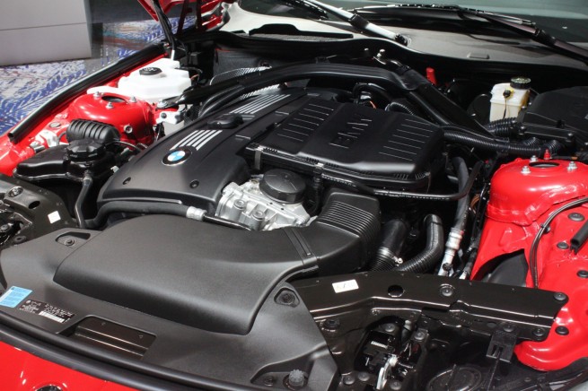 NAIAS-BMW-Z4-sDrive35is-17