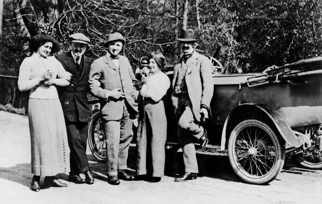 Rolls-Royce-Eleanor-Thornton-und-Charles-Sykes