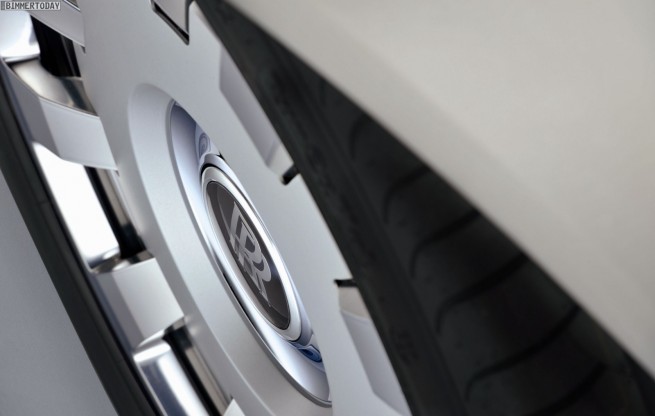 Rolls-Royce-Ghost-Langversion-Extended-Wheelbase-05