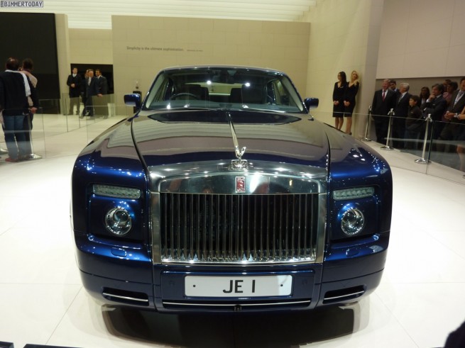 Rolls-Royce-Phantom-Coupé-V16-IAA-2011-Johnny-English-Rowan-Atkinson-08