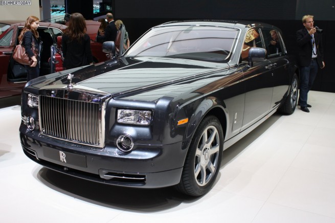 Rolls-Royce-Phantom-Extended-Wheelbase-Bespoke-Gunmetal-Paris-2010-05
