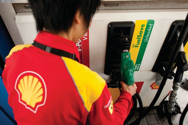 BMW Motorenöl-Partner: Shell ersetzt Castrol ab 2015 BMW Motorenöl-Partner: Shell ersetzt Castrol ab 2015