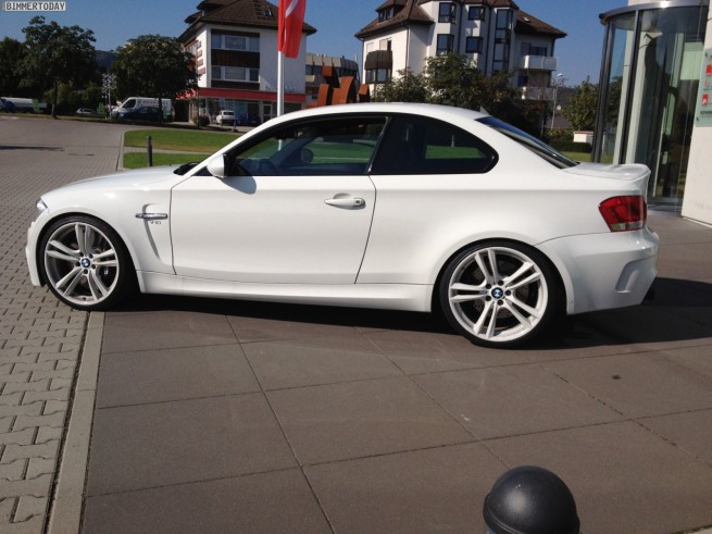 TJ-Fahrzeugdesign-BMW-1er-M-V10-Umbau-04