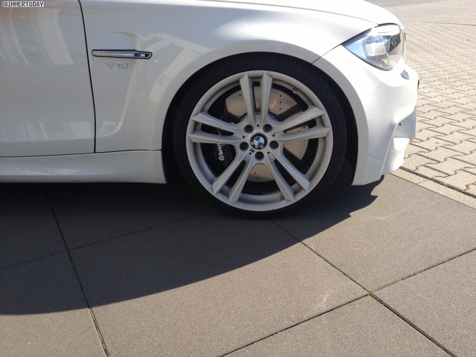 TJ-Fahrzeugdesign-BMW-1er-M-V10-Umbau-06.jpg