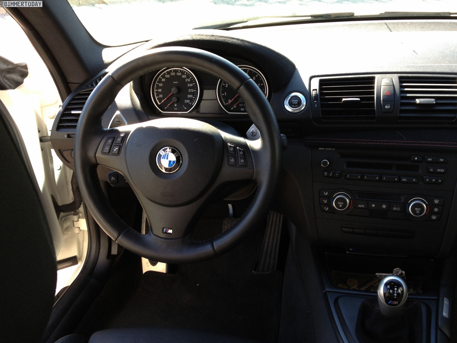 TJ-Fahrzeugdesign-BMW-1er-M-V10-Umbau-08.jpg