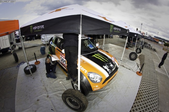 Team-X-Raid-MINI-ALL4-Racing-FIA-Weltcup-2011-07