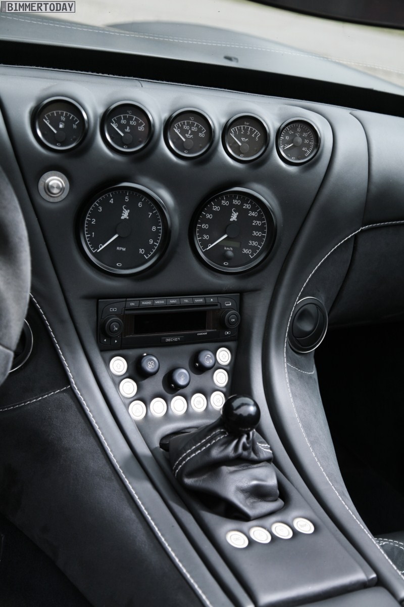 Wiesmann-MF5-V10-SchwabenFolia-Black-Bat-10.jpg