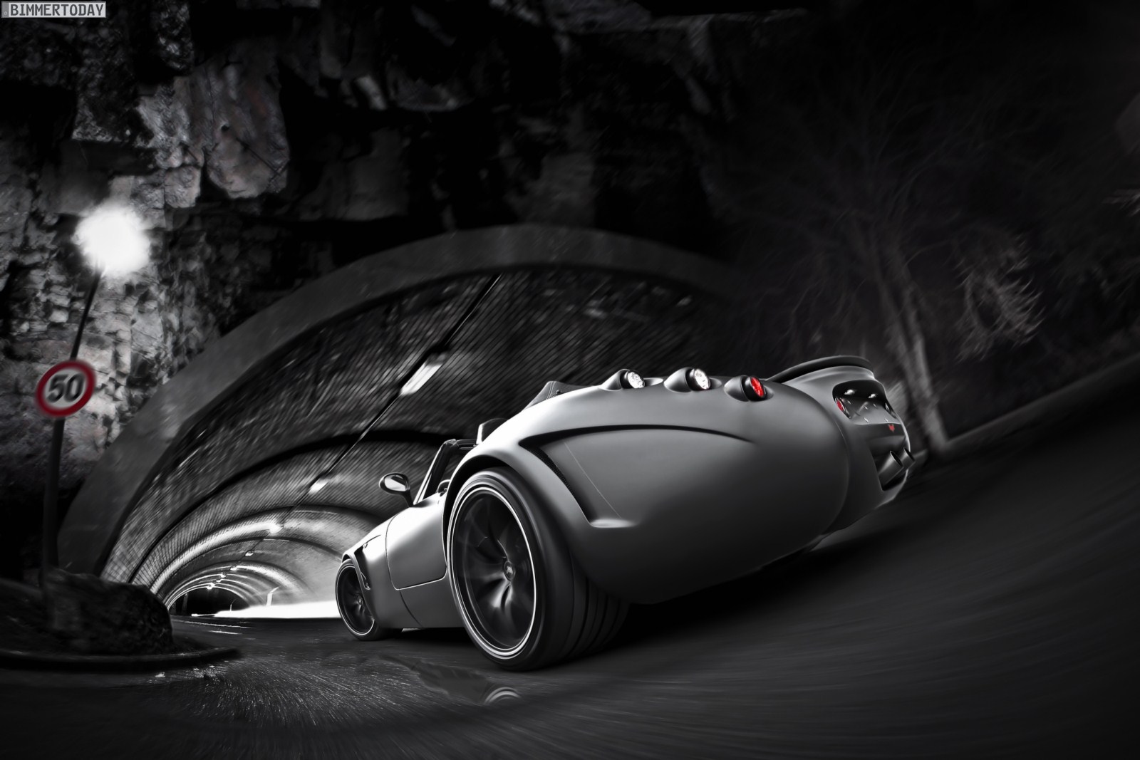 Wiesmann-MF5-V10-SchwabenFolia-Black-Bat-15.jpg