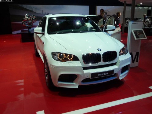 bmw-iaa-x5m-x6m-01