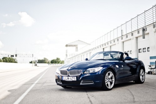 e89-blau-06